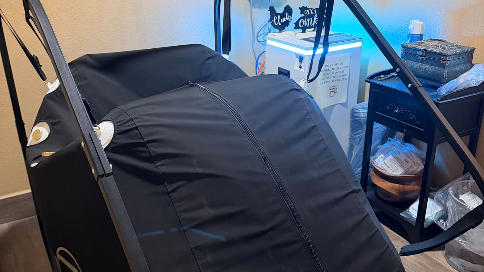 Hyperbaric Chair at Buckeye Premier Wellness